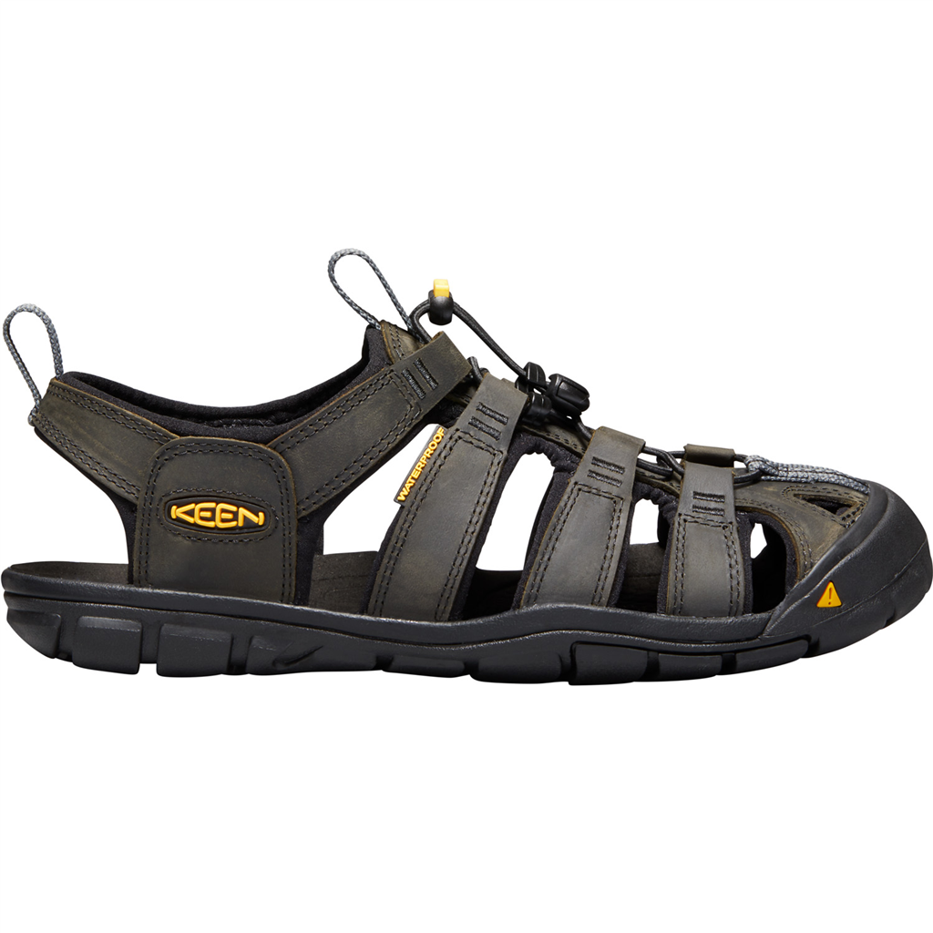 KEEN M Clearwater CNX Leather Trekkingsandalen in SCHWARZ