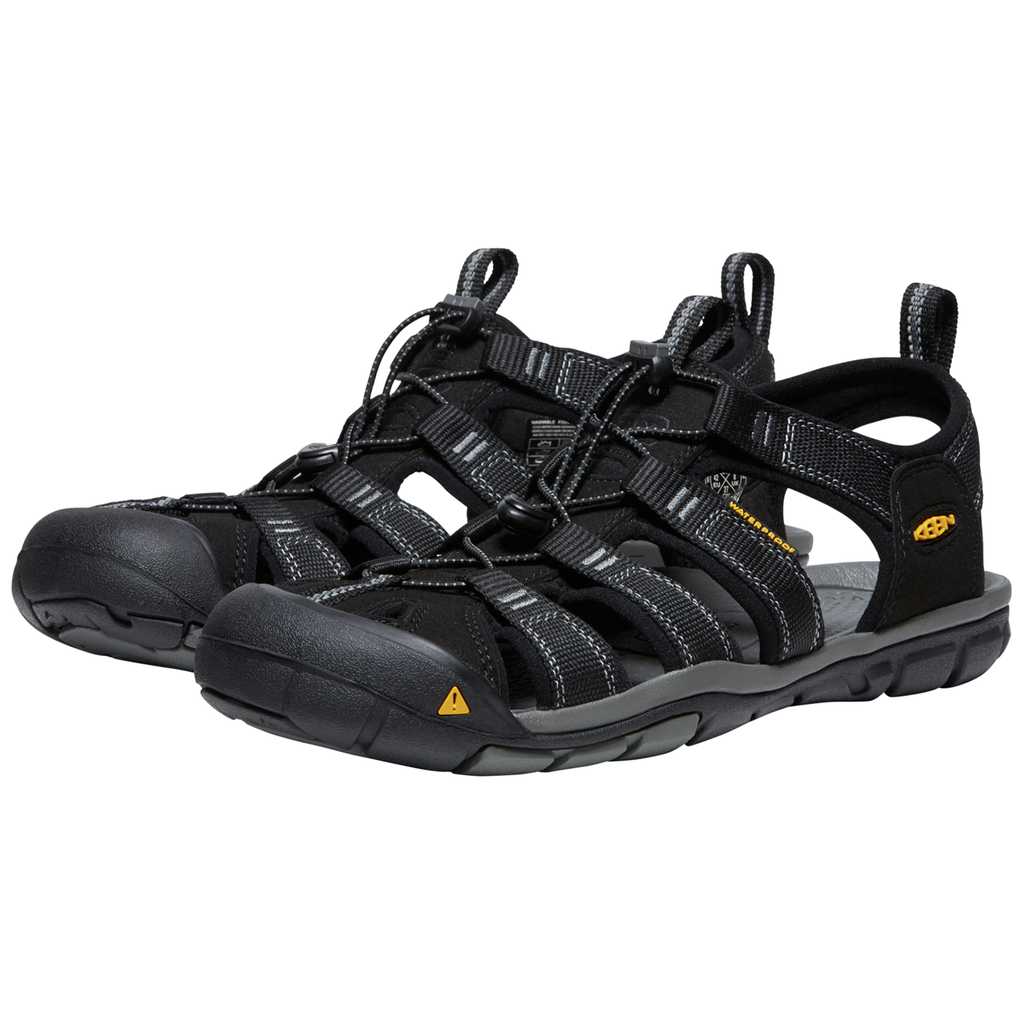 KEEN M Clearwater CNX Trekkingsandalen in SCHWARZ